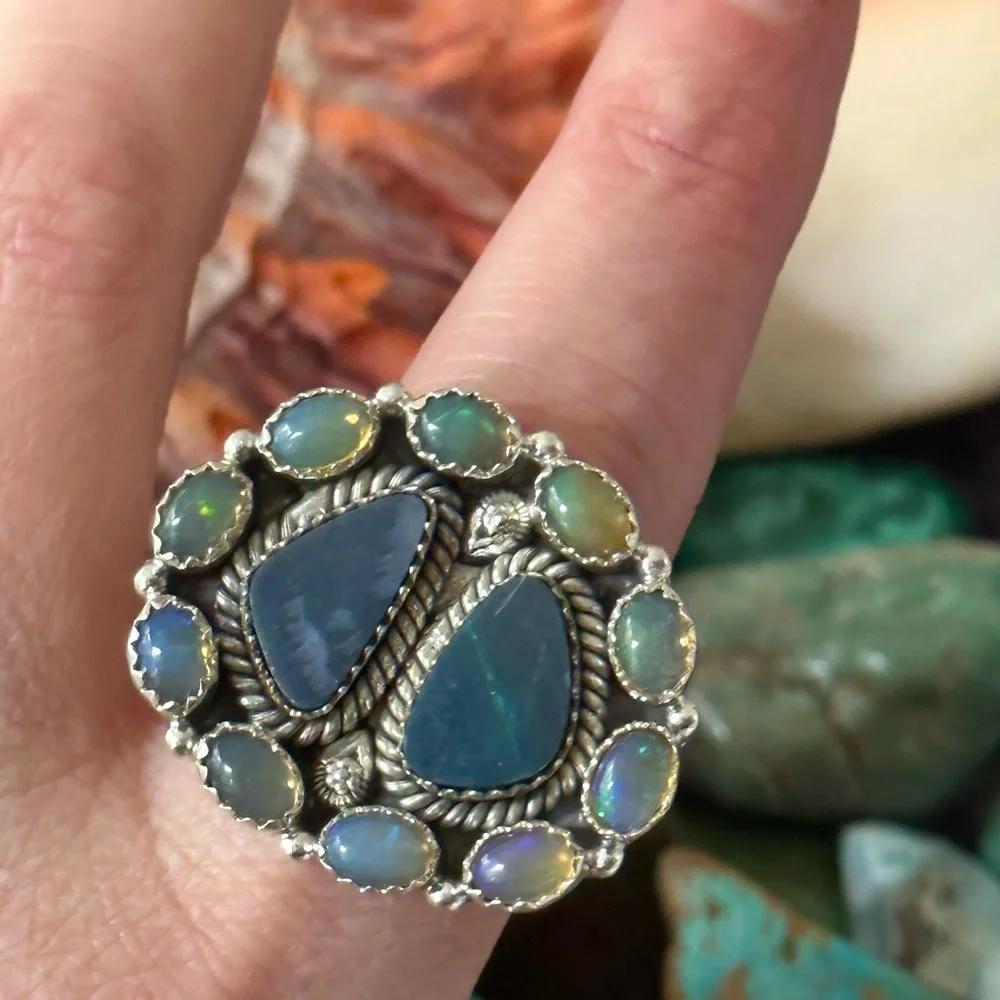 Opal East to West adjustable sterling silver ring - Picture 6 of 6